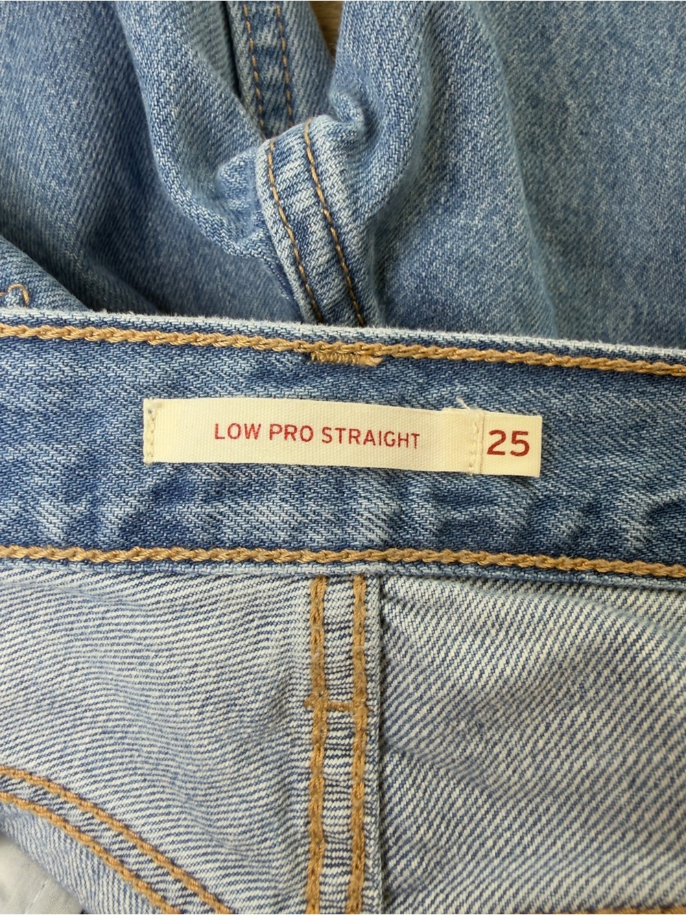 Levi's 501 '90s Ankle Jeans in a medium wash blue - size 25 - Picture 6 of 6